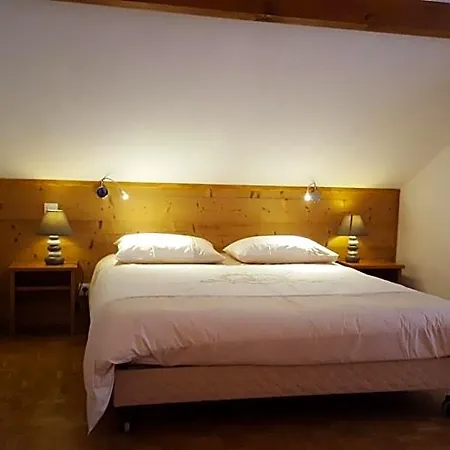 Bed and Breakfast Les Hauts Du 3*